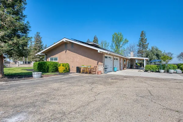 $723,000 | 5650 De Wolf Avenue, Fowler, CA 93625