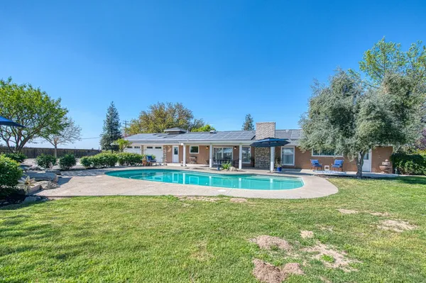 $723,000 | 5650 De Wolf Avenue, Fowler, CA 93625