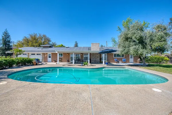 $723,000 | 5650 De Wolf Avenue, Fowler, CA 93625