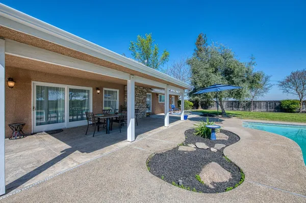 $723,000 | 5650 De Wolf Avenue, Fowler, CA 93625