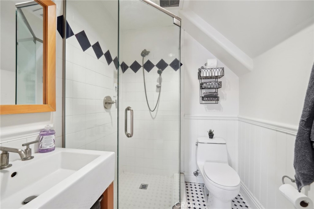 4210 Crestview Drive Norco, CA 92860 - Photo 28 of 65