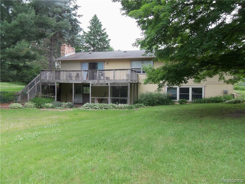 4892 Hadley Road Goodrich, MI 48438 - Photo 3 of 23 011.jpg