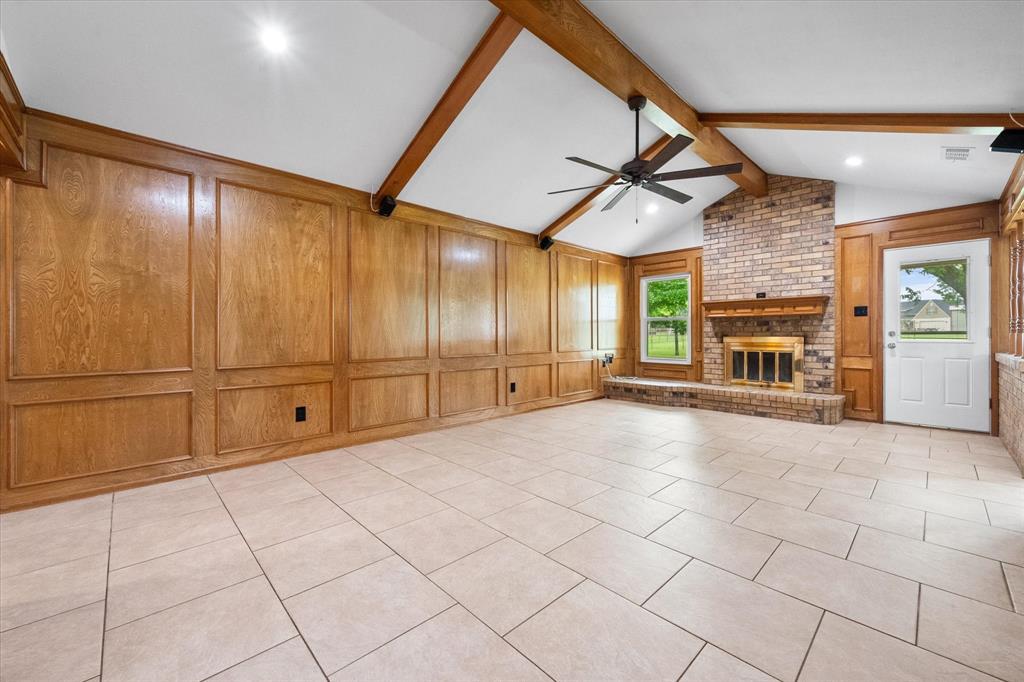 7155 Stephenson Levy Road Burleson, TX 76028 - Photo 14 of 32