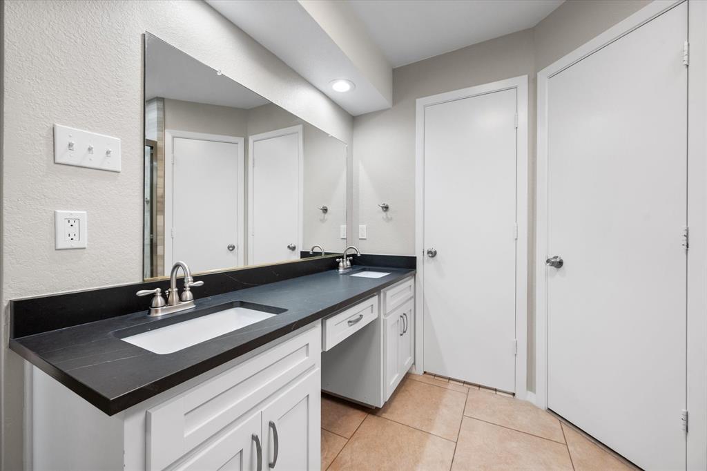 7155 Stephenson Levy Road Burleson, TX 76028 - Photo 21 of 32