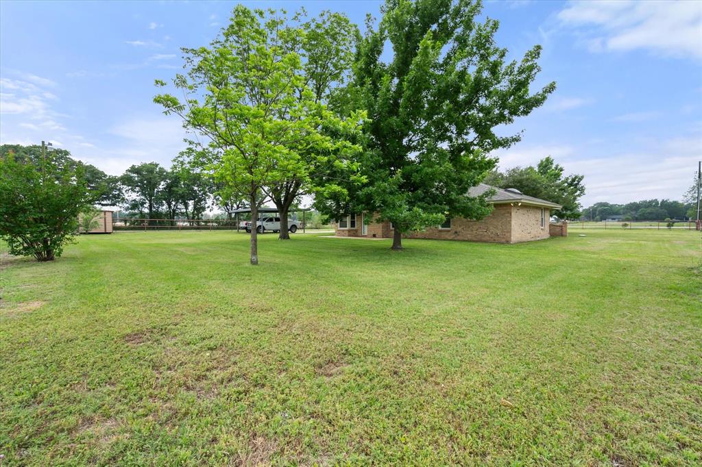 7155 Stephenson Levy Road Burleson, TX 76028 - Photo 30 of 32