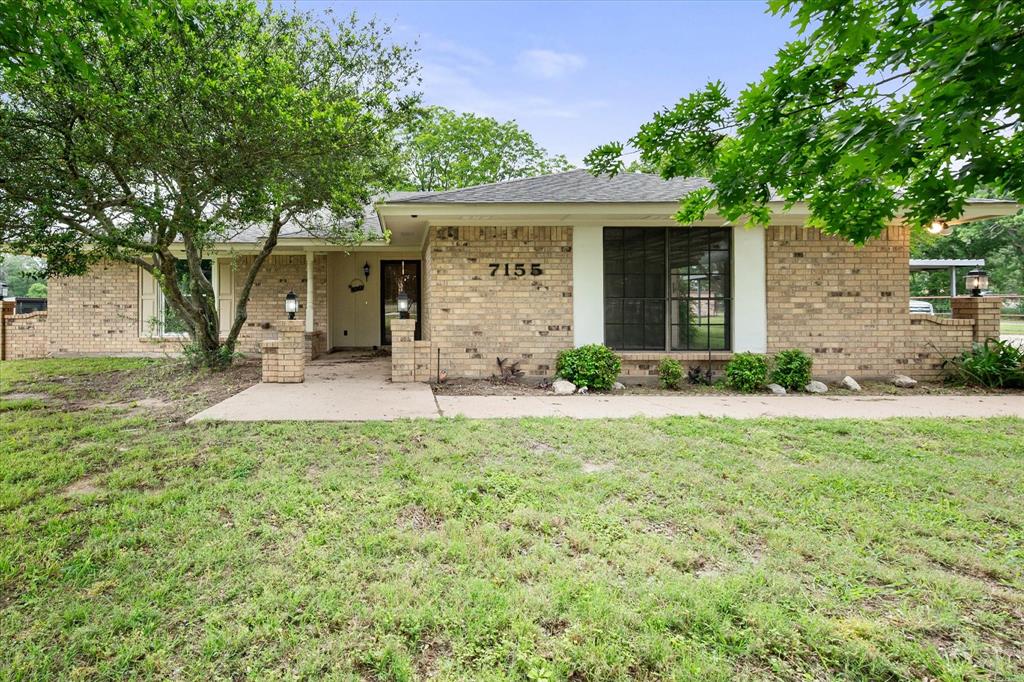 7155 Stephenson Levy Road Burleson, TX 76028 - Photo 3 of 32