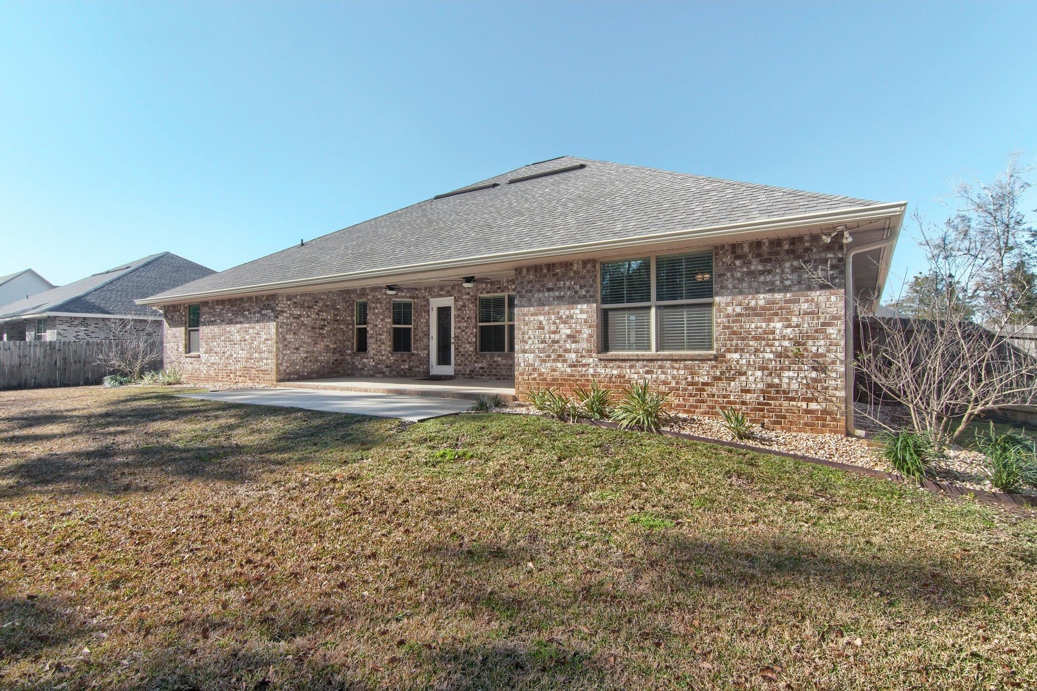 564 Sheffield Avenue Foley, AL 36535 - Photo 29 of 29 Back yard