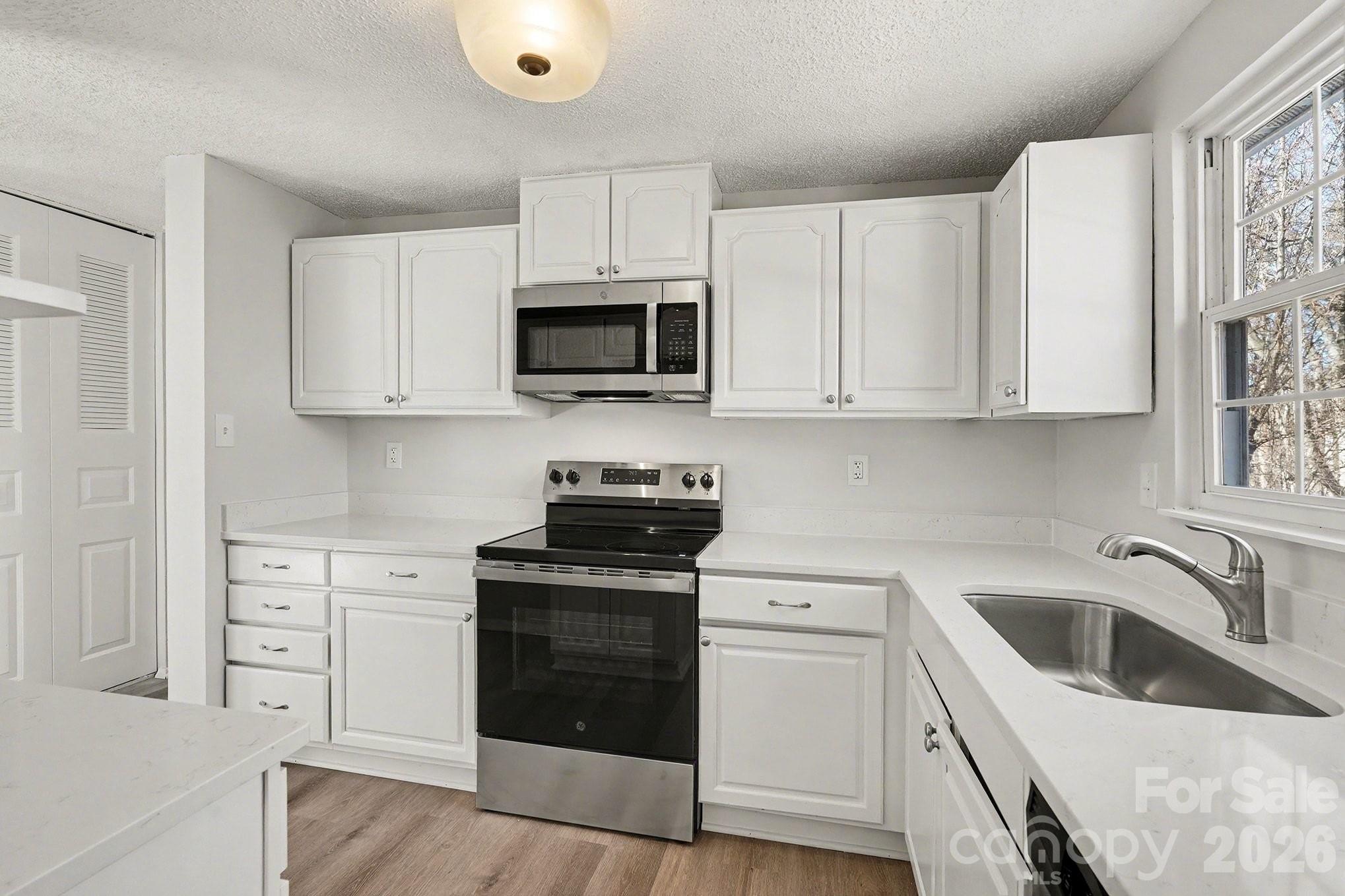 1816 Rice Planters Road Charlotte, NC 28273 - Photo 8 of 28