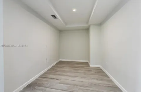 $690,000 | 45 Southwest 9th Street, Unit 4104, Miami, FL 33130