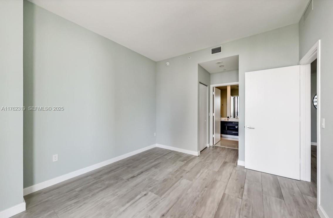 45 Southwest 9th Street, Unit 4104 Miami, FL 33130 - Photo 10 of 14