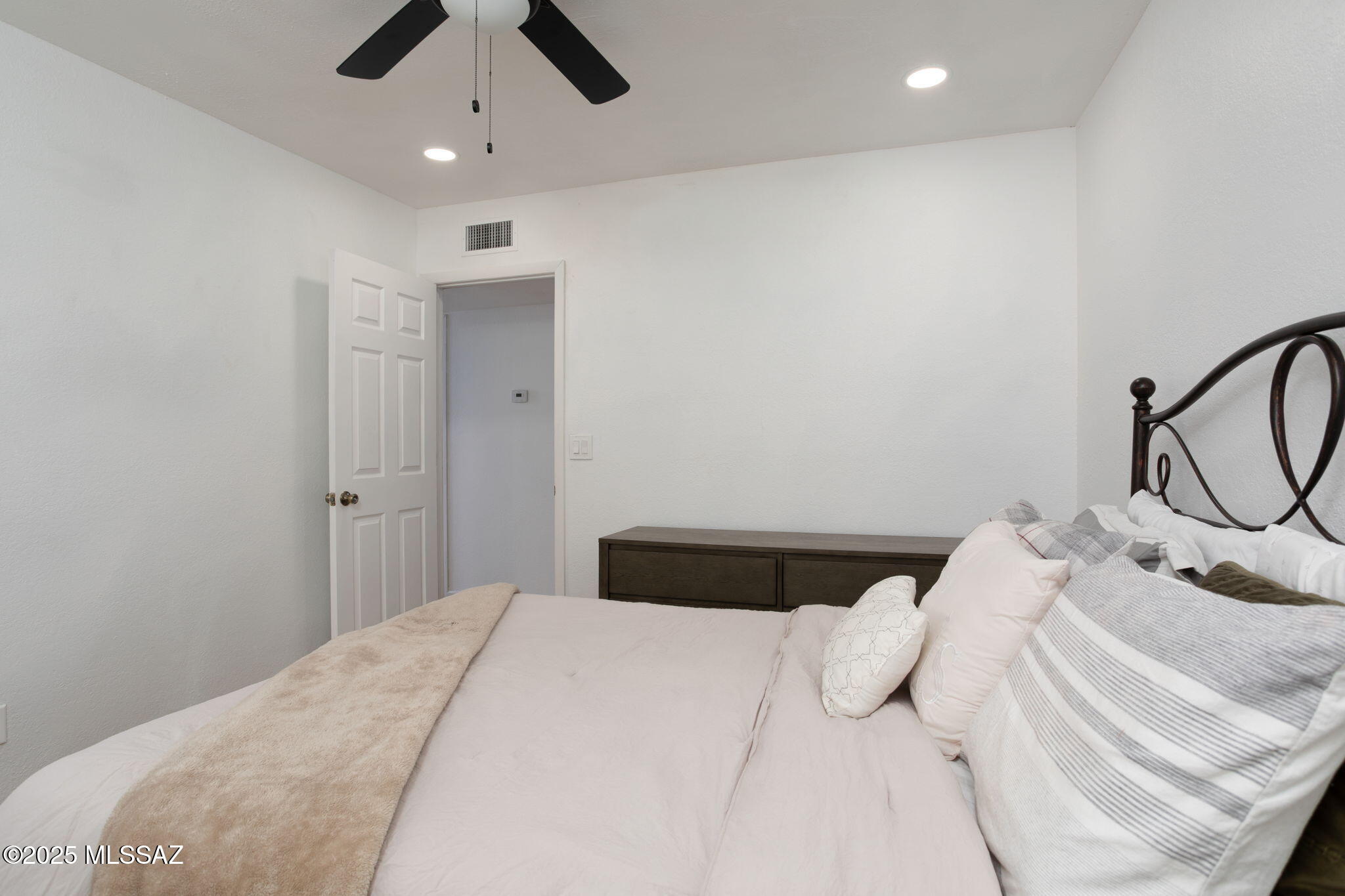 285 South Kolb Road, Unit 10 Tucson, AZ 85710 - Photo 34 of 42