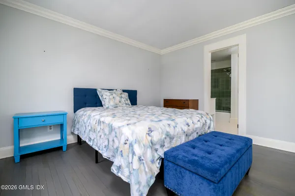 $10,000 | 49 Indian Harbor Drive, Unit 7, Greenwich, CT 06830