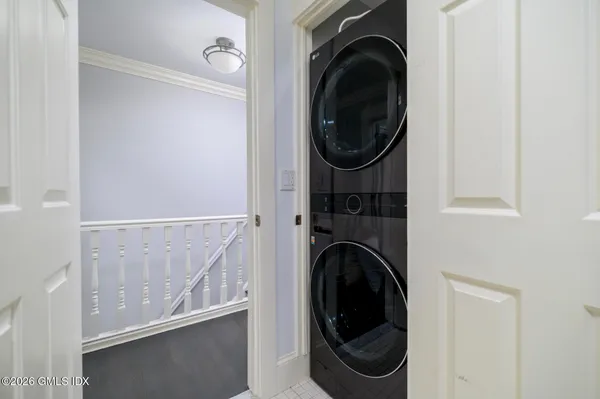 $10,000 | 49 Indian Harbor Drive, Unit 7, Greenwich, CT 06830