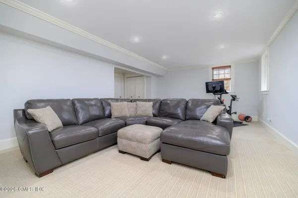 $10,000 | 49 Indian Harbor Drive, Unit 7, Greenwich, CT 06830