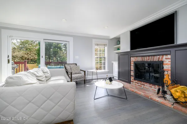 $10,000 | 49 Indian Harbor Drive, Unit 7, Greenwich, CT 06830