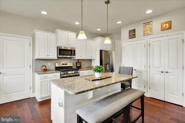 $700,000 | 648 Dorset Street, Lititz, PA 17543