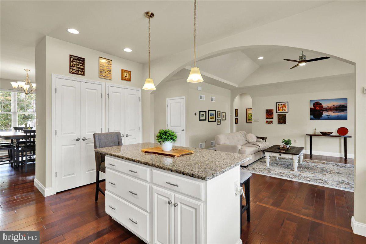648 Dorset Street Lititz, PA 17543 - Photo 17 of 51 Open view to FR - Pantry wall with DR to left.