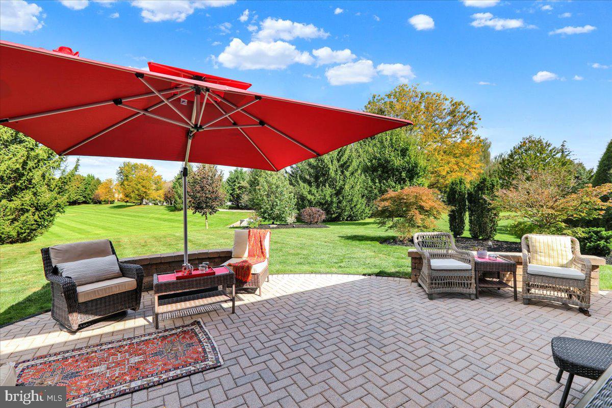 648 Dorset Street Lititz, PA 17543 - Photo 3 of 51 Lovely Outdoor Retreat on the Paver Patio
