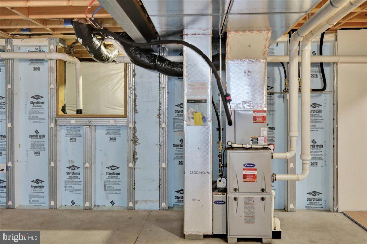 648 Dorset Street Lititz, PA 17543 - Photo 45 of 51 Efficient and economical gas heat!