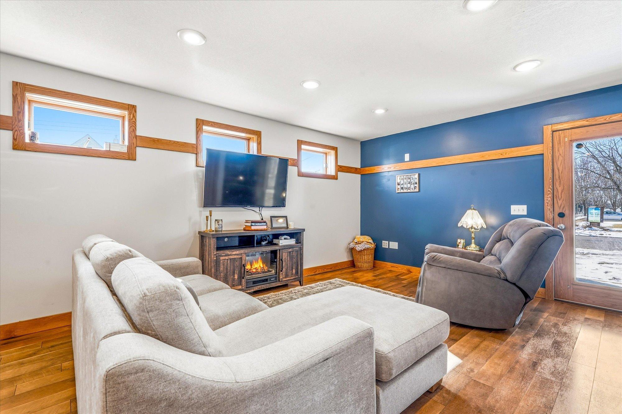 1090 7th Avenue Baldwin, WI 54002 - Photo 13 of 52