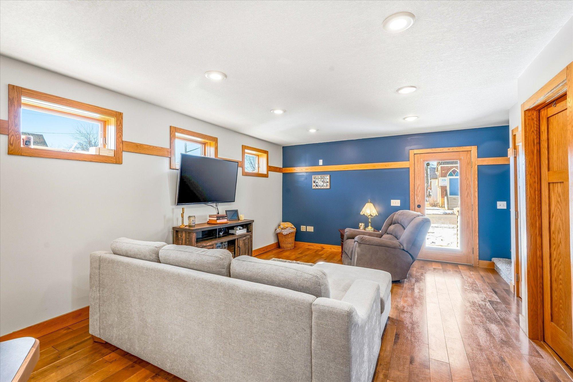 1090 7th Avenue Baldwin, WI 54002 - Photo 20 of 52