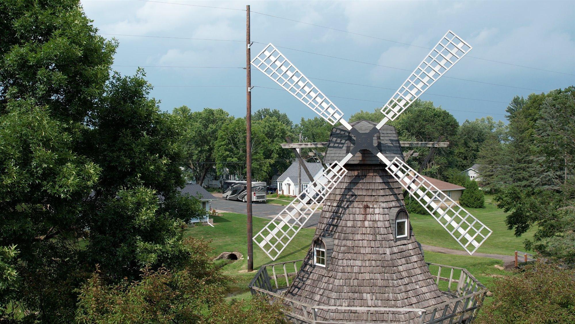 1090 7th Avenue Baldwin, WI 54002 - Photo 42 of 52