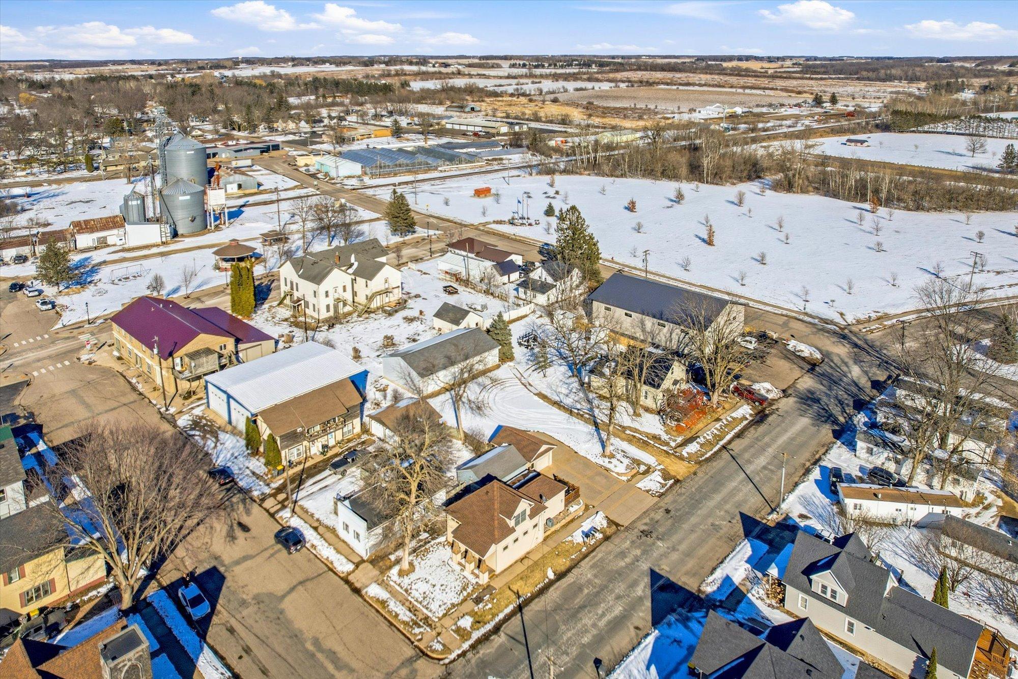 1090 7th Avenue Baldwin, WI 54002 - Photo 48 of 52