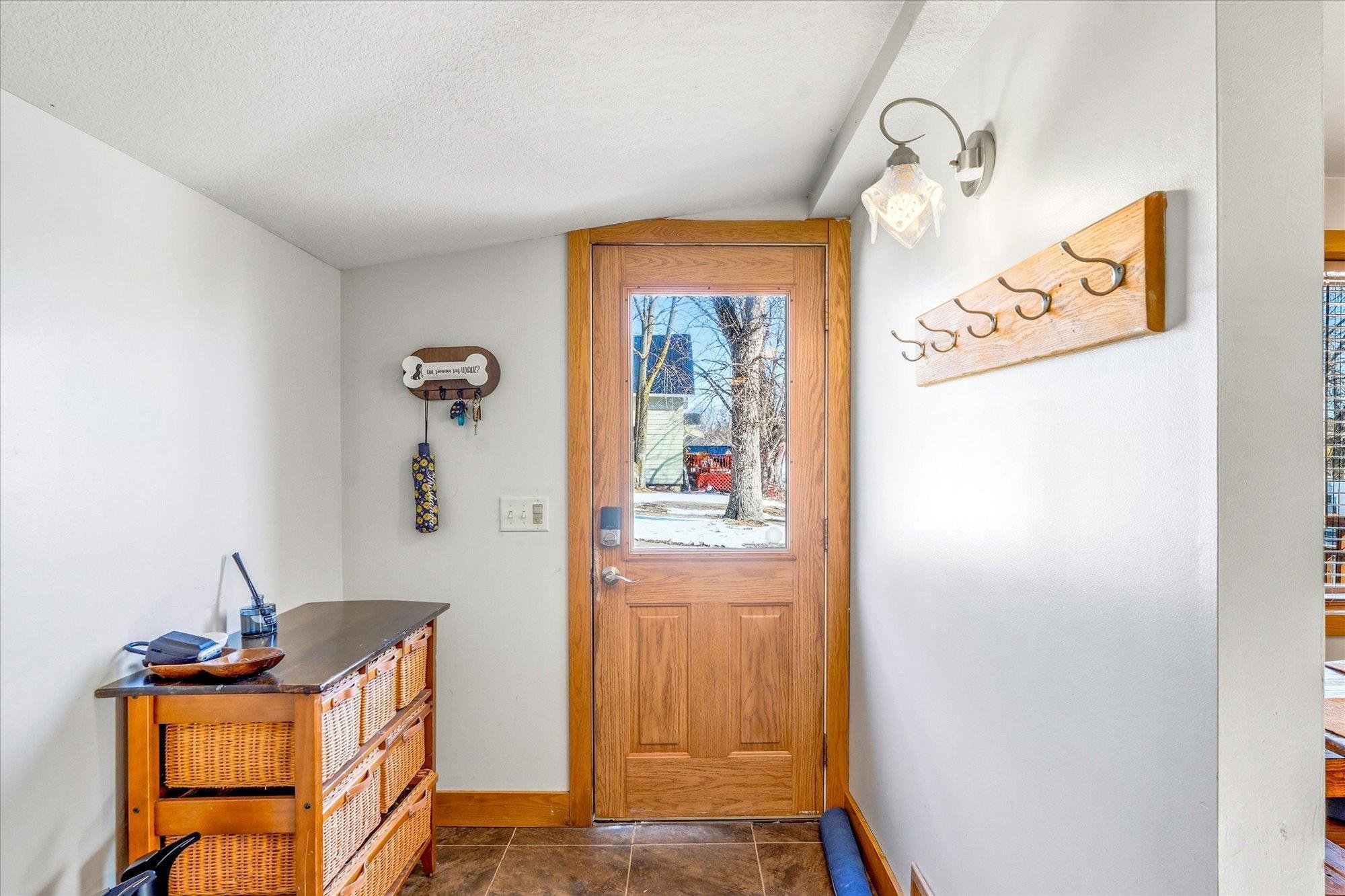 1090 7th Avenue Baldwin, WI 54002 - Photo 5 of 52