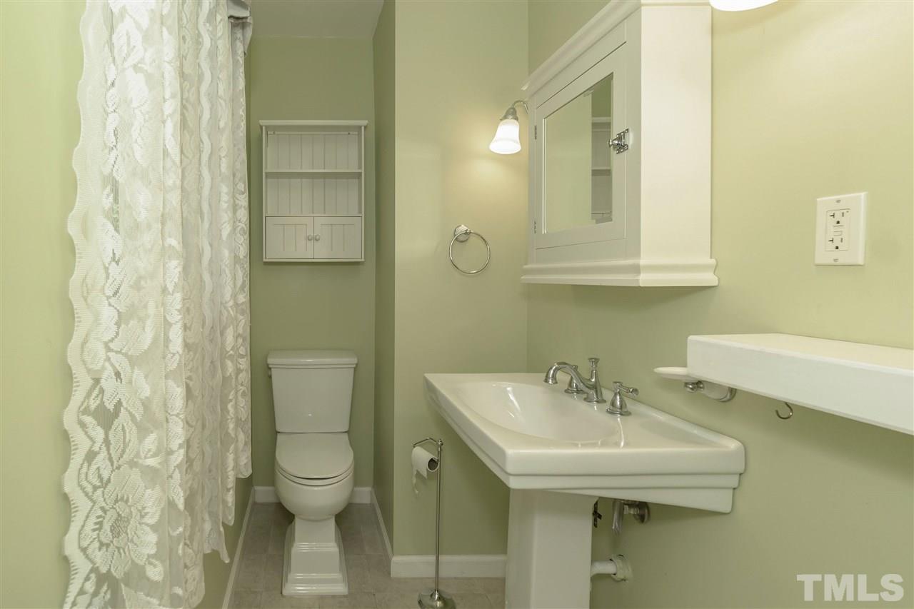 4701 Lumley Road Durham, NC 27703 - Photo 18 of 29 Gallery Image 18