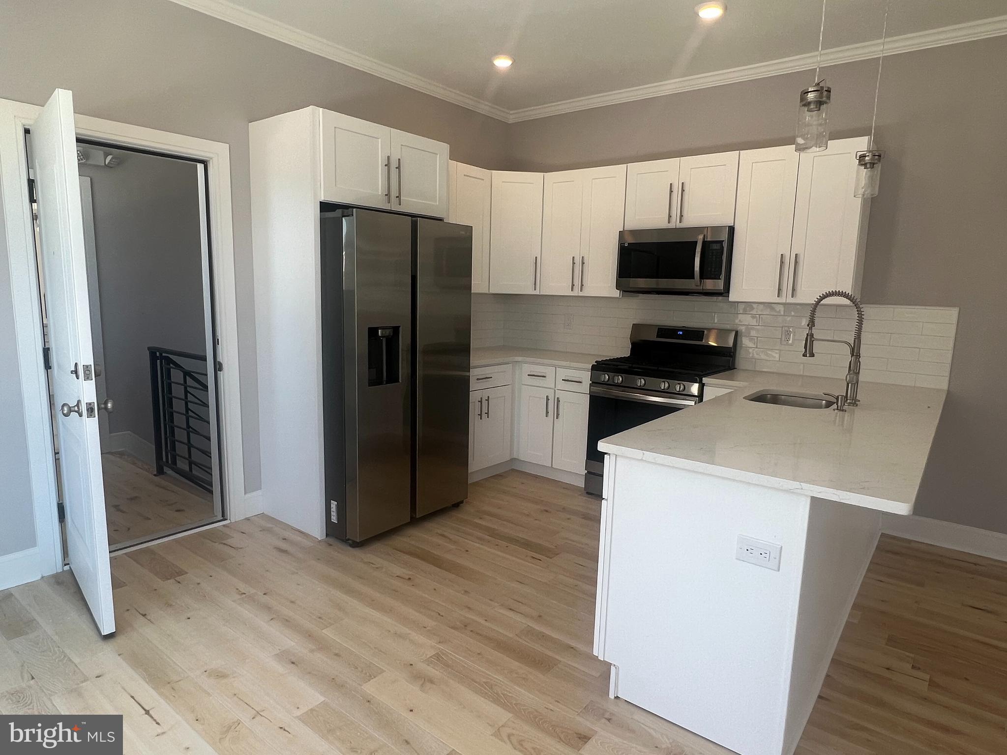 4934 Locust Street Philadelphia, PA 19139 - Photo 5 of 26