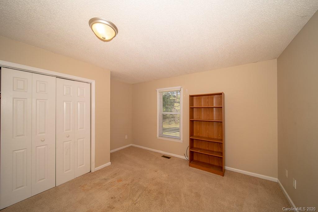 4525 Hickory Grove Road Sharon, SC 29742 - Photo 18 of 35