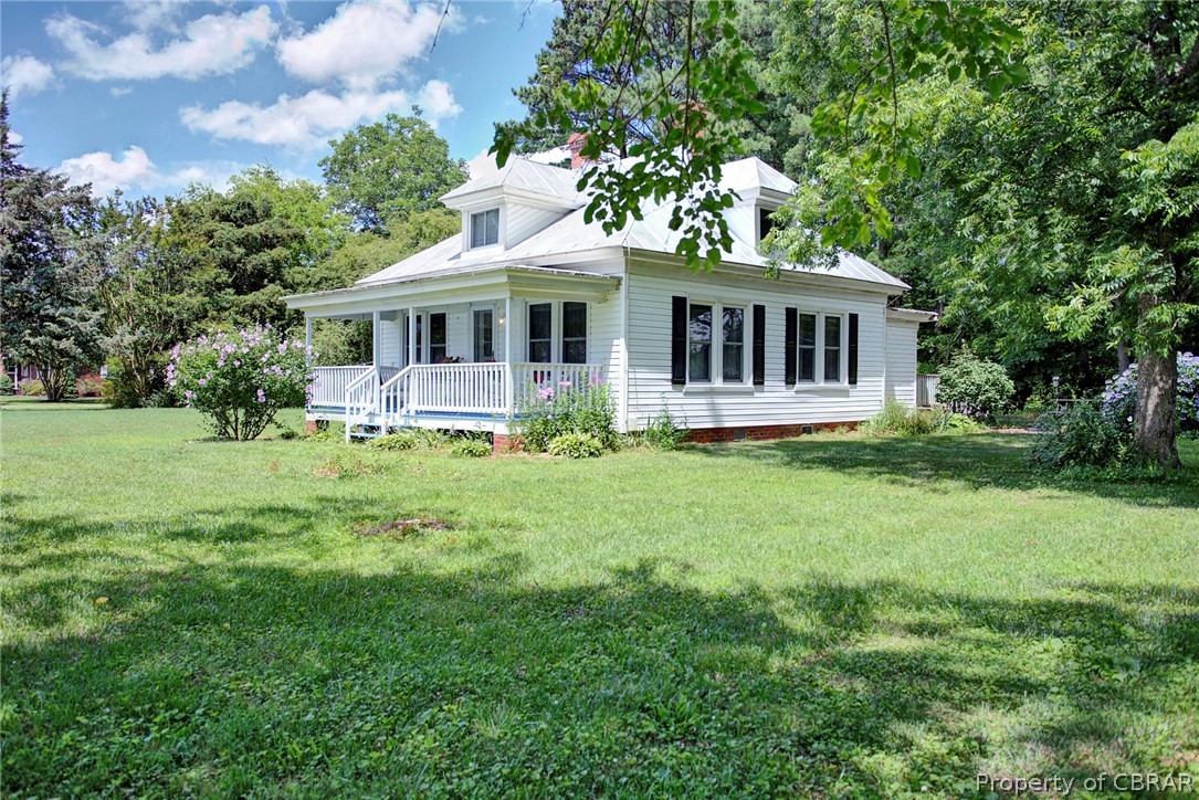 2141 Perrin Creek Road Hayes, VA 23072 - Photo 2 of 21 Gallery Image 2