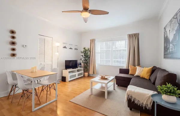 $335,000 | 2615 Collins Avenue, Unit 37, Miami Beach, FL 33140