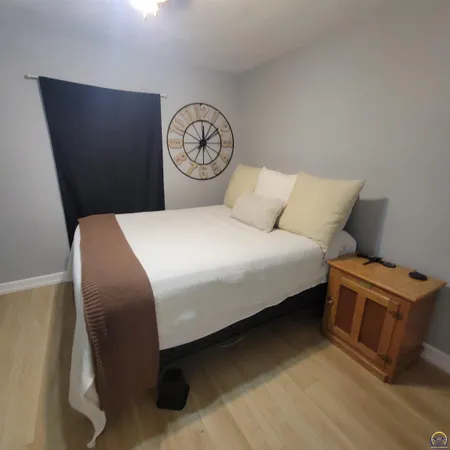 $164,500 | 722 Dakota Avenue, Holton, KS 66436