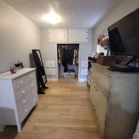 $164,500 | 722 Dakota Avenue, Holton, KS 66436