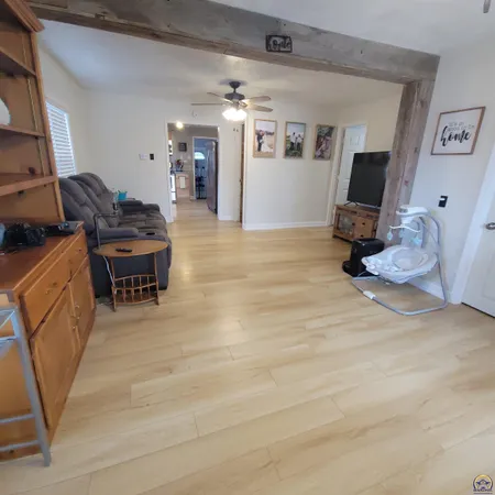 $164,500 | 722 Dakota Avenue, Holton, KS 66436