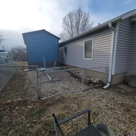 $164,500 | 722 Dakota Avenue, Holton, KS 66436