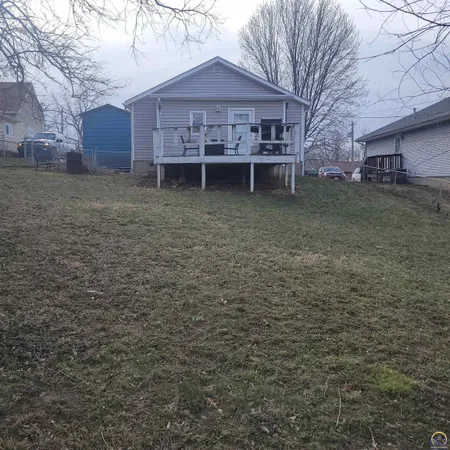 $164,500 | 722 Dakota Avenue, Holton, KS 66436