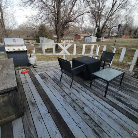 $164,500 | 722 Dakota Avenue, Holton, KS 66436
