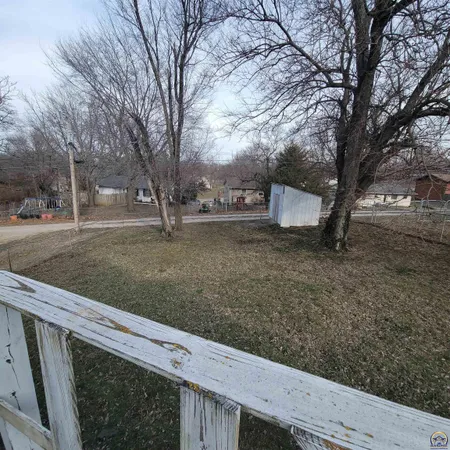 $164,500 | 722 Dakota Avenue, Holton, KS 66436