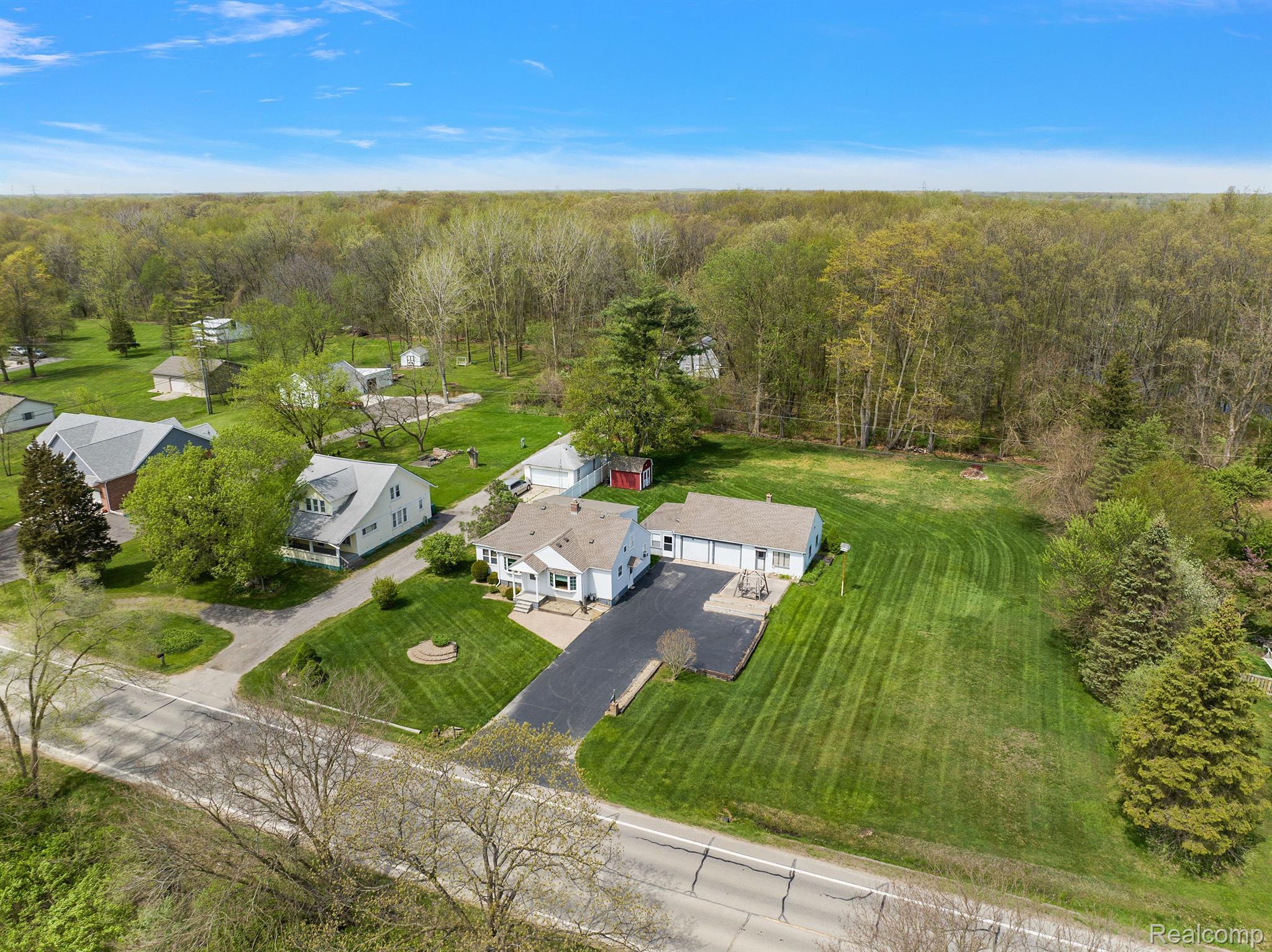 33326 Willow Road New Boston, MI 48164 - Photo 52 of 54 Gallery Image 52