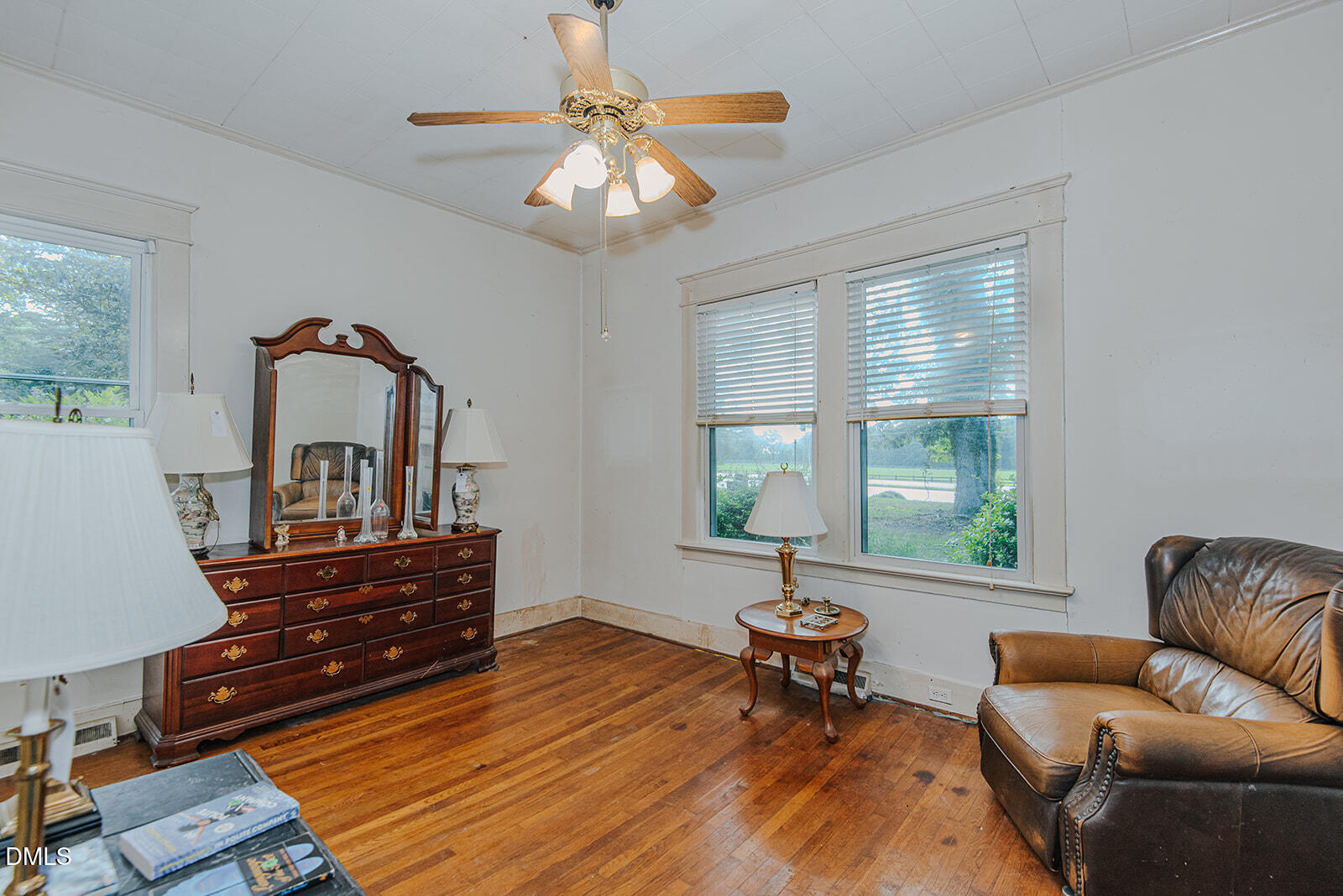 6119 North Roxboro Street Durham, NC 27712 - Photo 10 of 49 _MGP1503