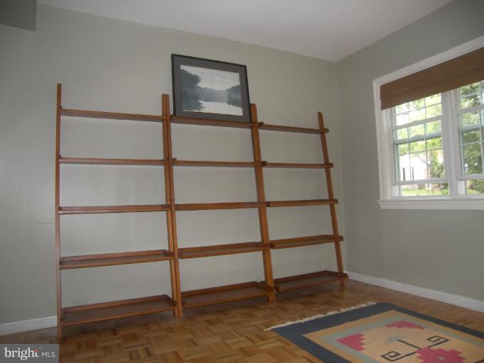 3648 Gunston Road Alexandria, VA 22302 - Photo 6 of 12 a view of an empty room with a window