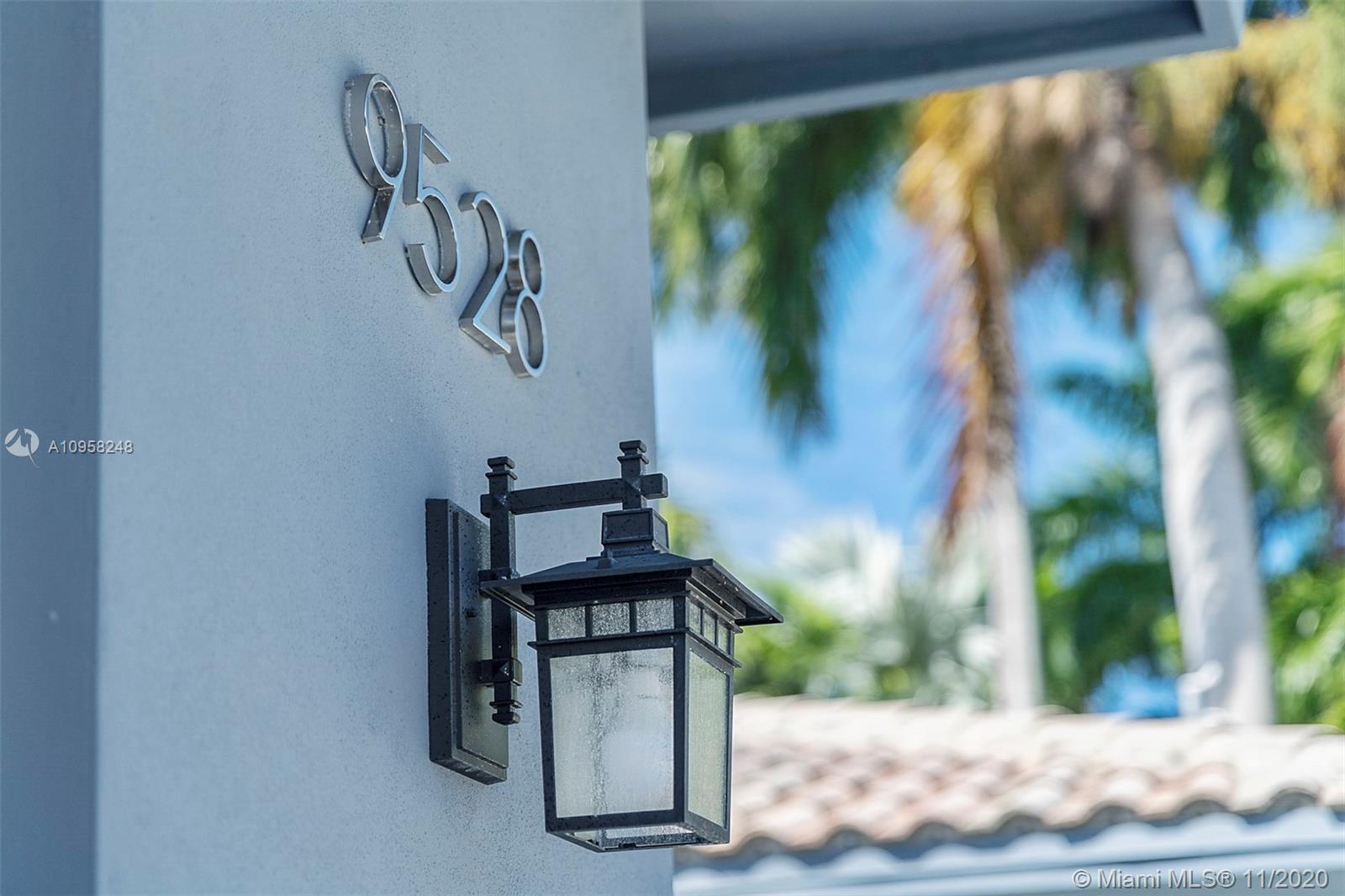 9528 Bay Drive Surfside, FL 33154 - Photo 3 of 34