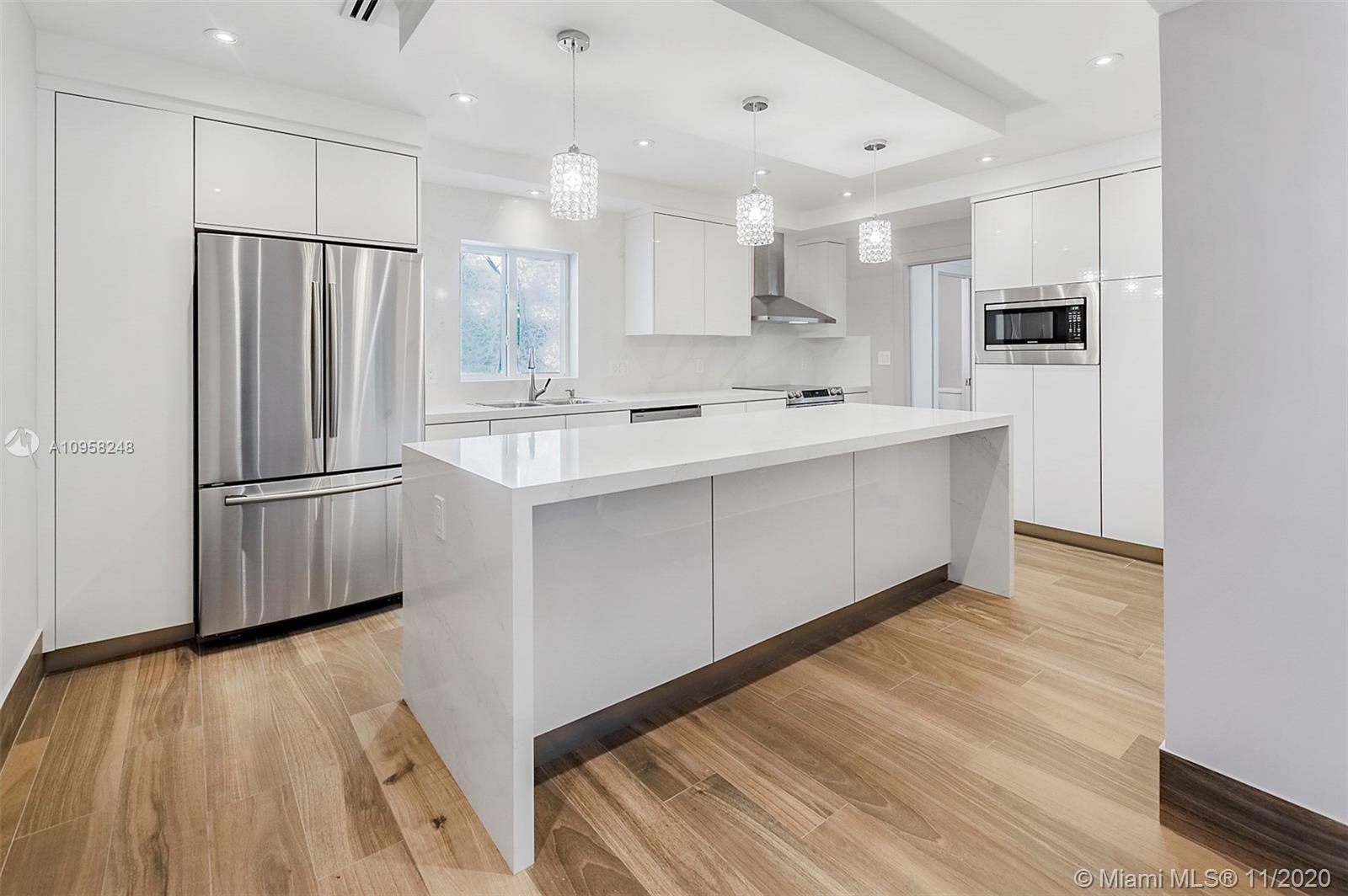 9528 Bay Drive Surfside, FL 33154 - Photo 9 of 34