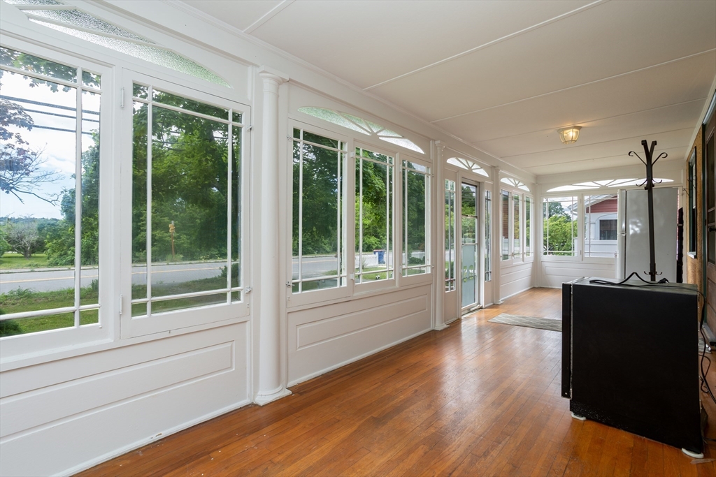 85 Marion Road Wareham, MA 02571 - Photo 8 of 38 Gallery Image 8