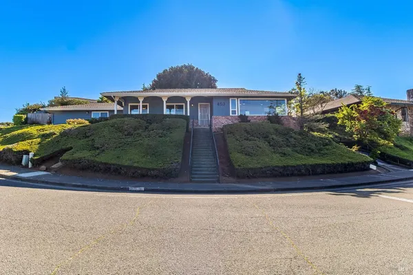 $699,000 | 453 Clark Drive, Vallejo, CA 94591