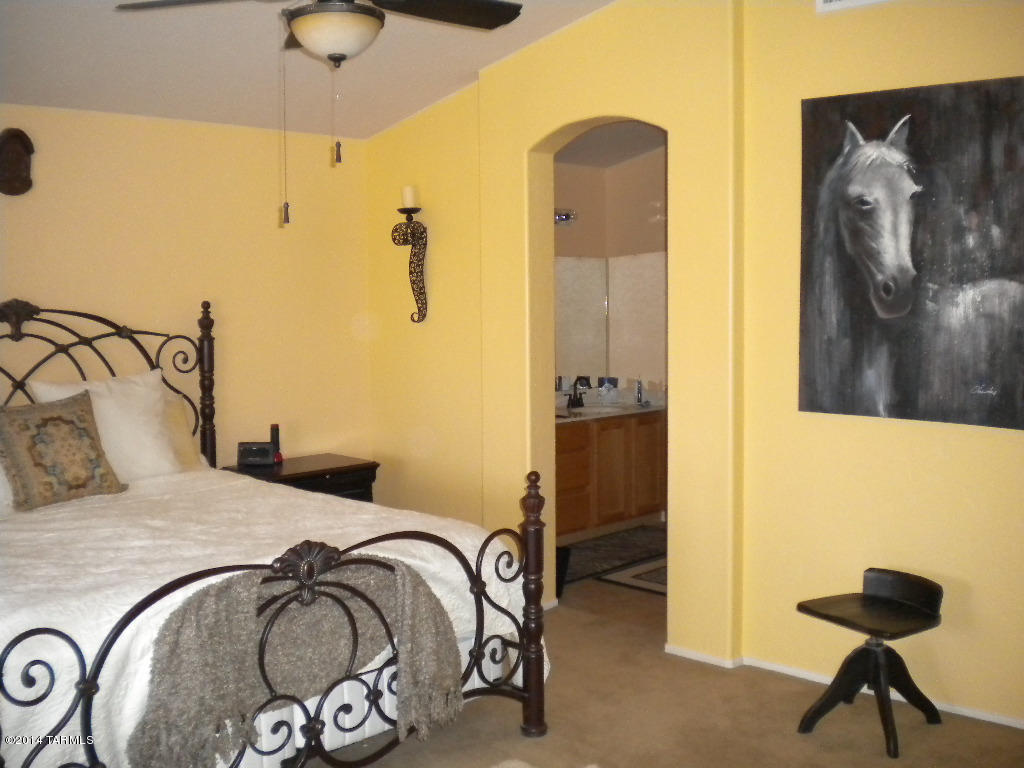 16332 West Lynnette Road Tucson, AZ 85736 - Photo 12 of 22 Gallery Image 12
