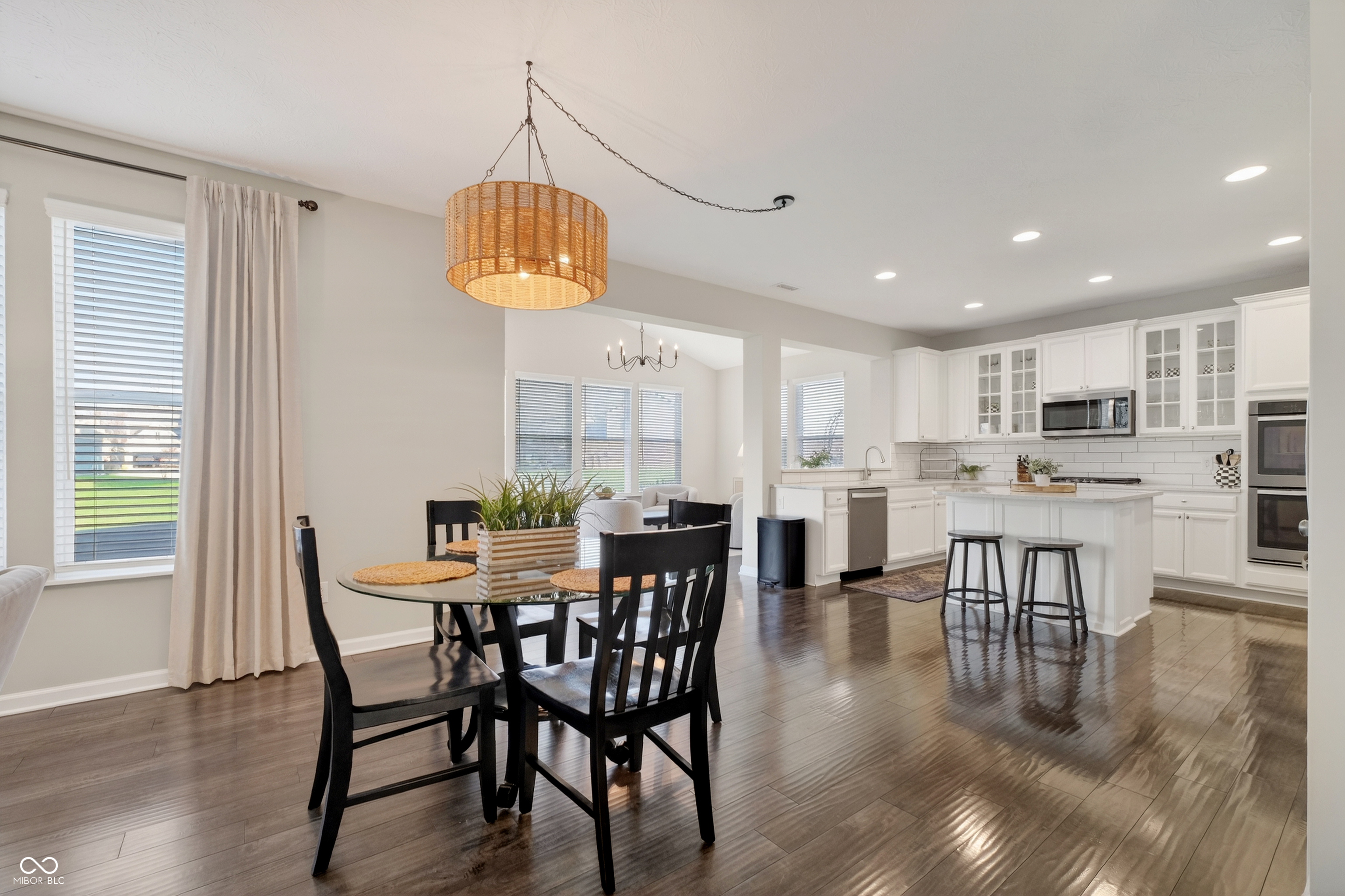 9697 Denrose Drive Fishers, IN 46040 - Photo 12 of 48