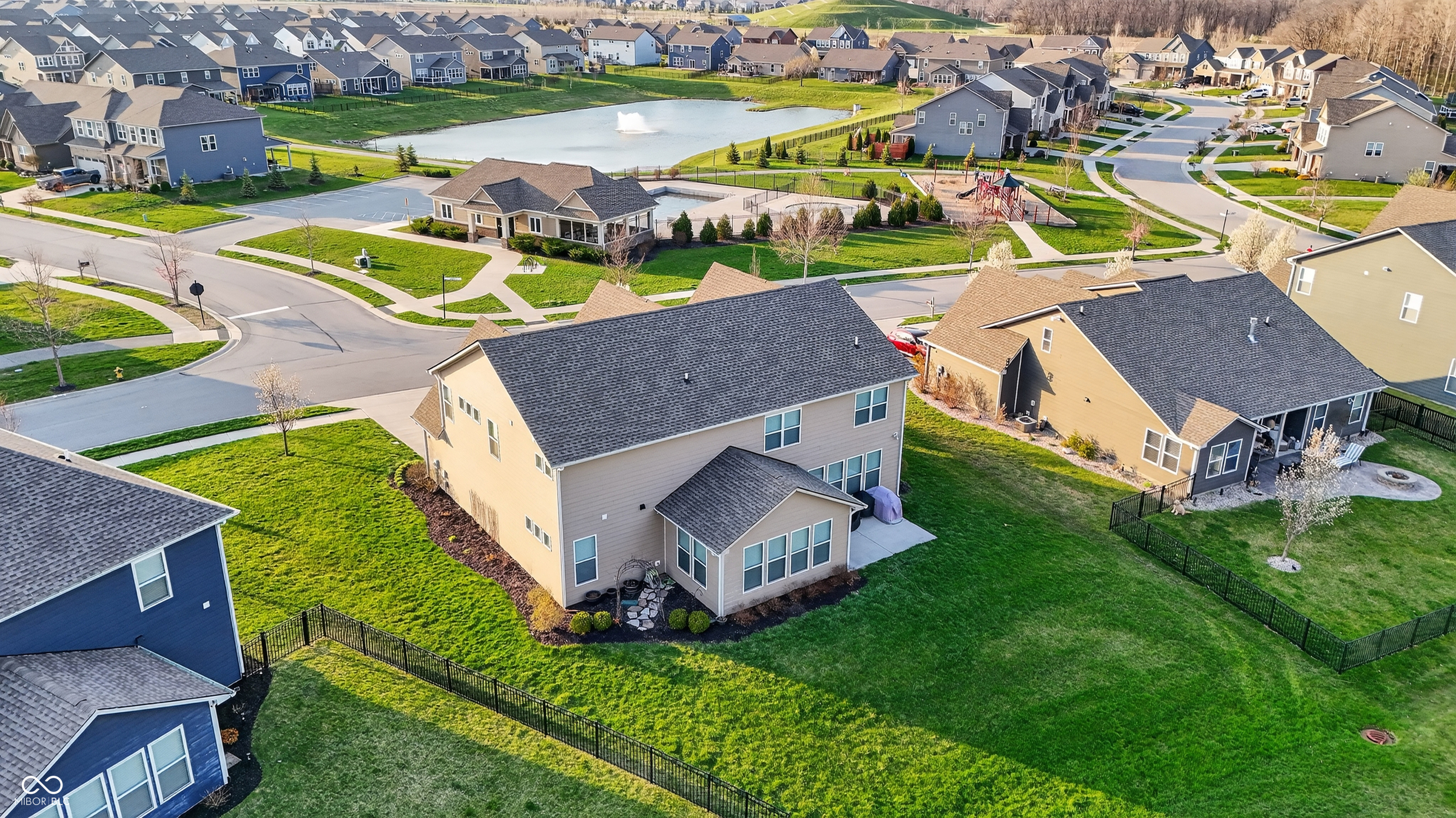 9697 Denrose Drive Fishers, IN 46040 - Photo 44 of 48